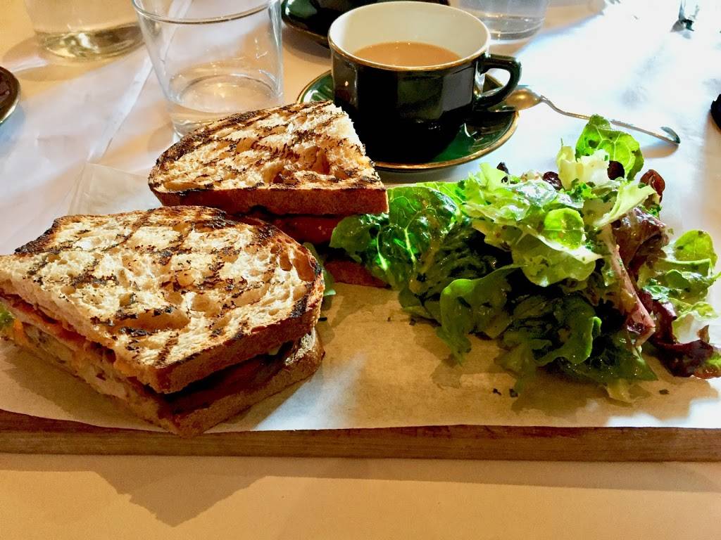 Cafe Stella | restaurant | 3932 Sunset Blvd, Los Angeles, CA 90029, USA | 3236660265 OR +1 323-666-0265