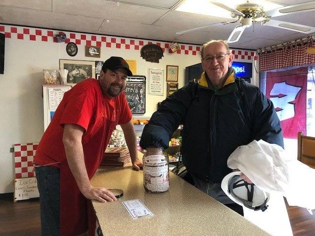 Chef Fresh Pizza | restaurant | 204 Manitowoc St, Menasha, WI 54952, USA | 9207259322 OR +1 920-725-9322