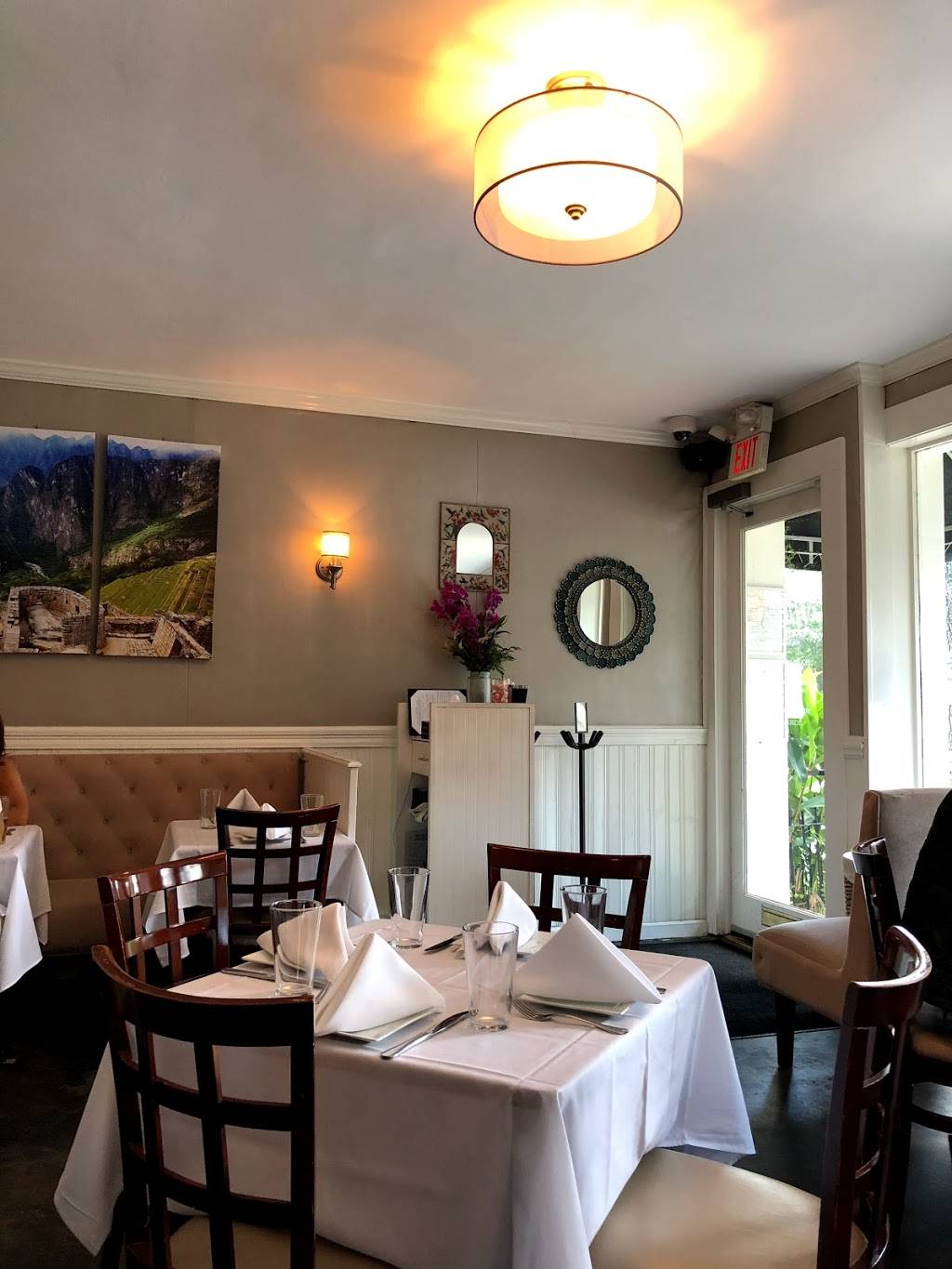 Titos Ceviche & Pisco | restaurant | 5015 Magazine St, New Orleans, LA 70115, USA | 5042677612 OR +1 504-267-7612