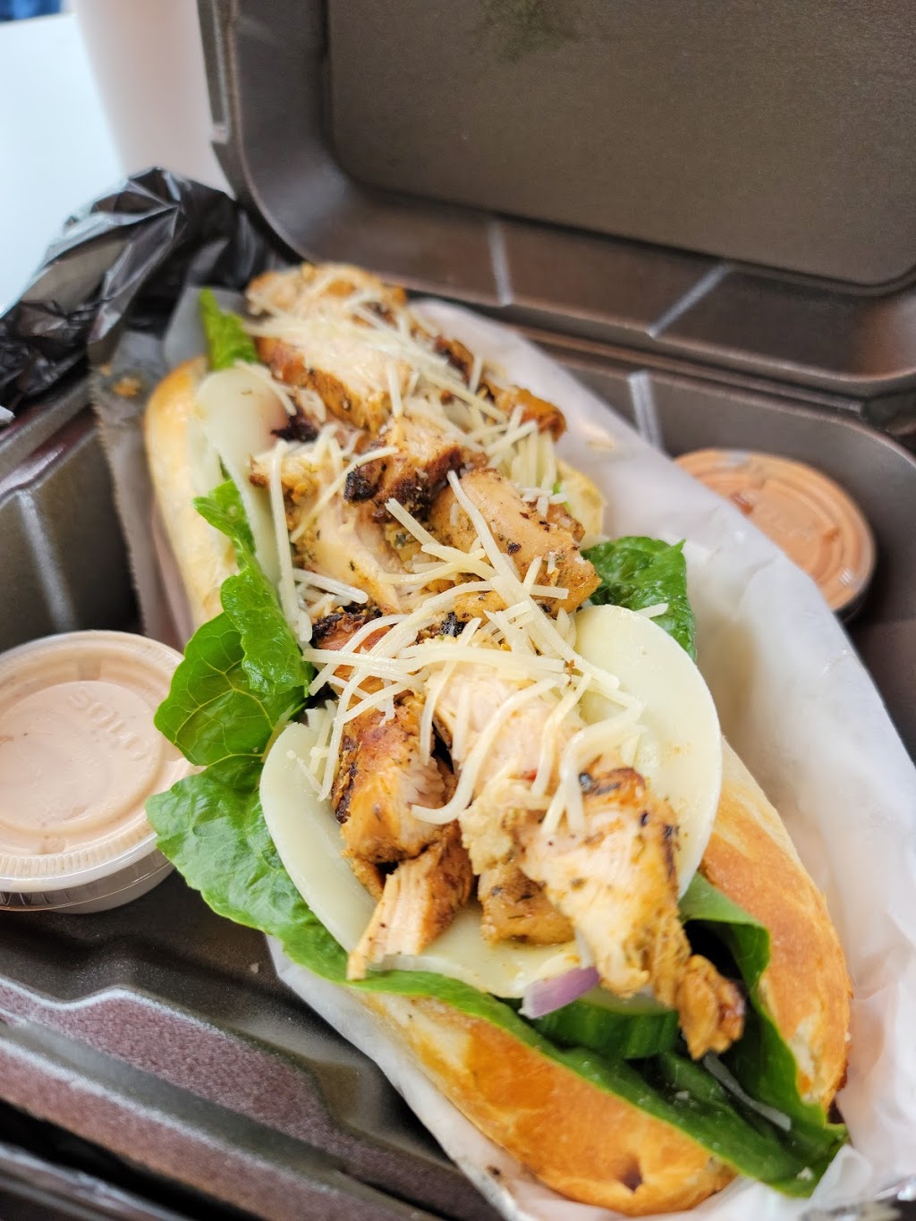 Zunzis | restaurant | 236 Drayton St, Savannah, GA 31401, USA | 9124439555 OR +1 912-443-9555