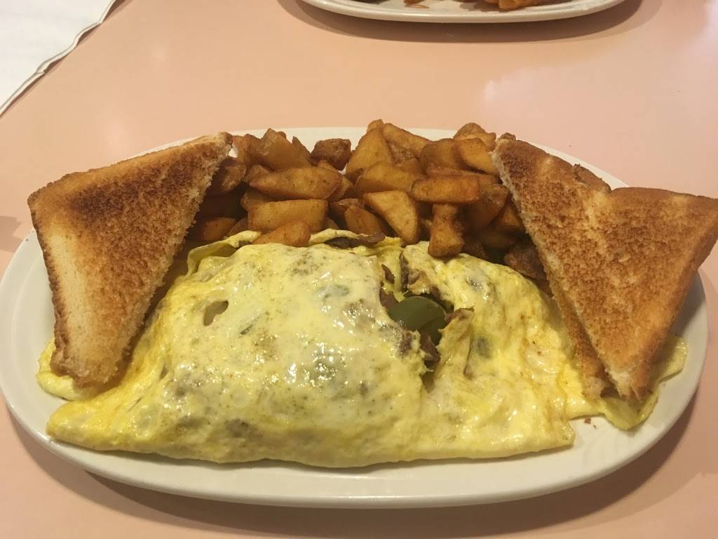 Friendlys | restaurant | 505 US-130, Cinnaminson, NJ 08077, USA | 8568294501 OR +1 856-829-4501