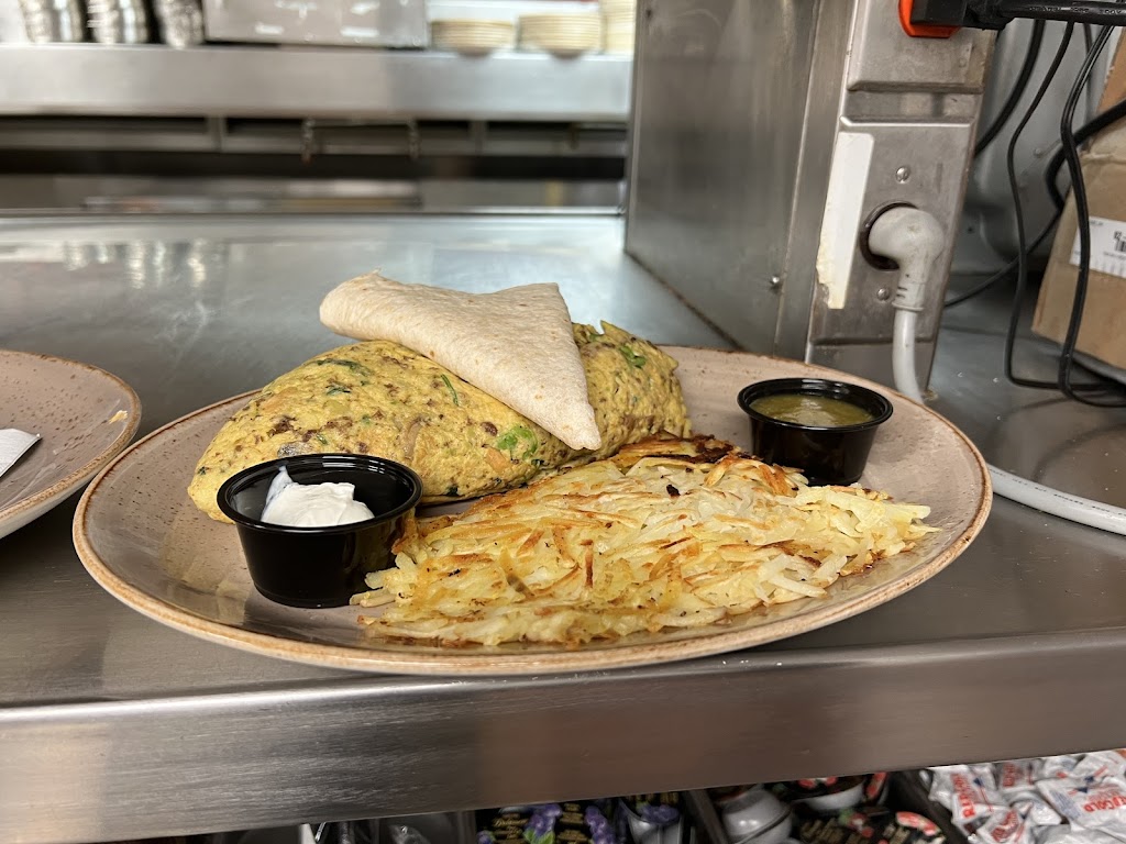 Honey Berry Pancakes and Cafe | restaurant | 2878 S 108th St, West Allis, WI 53227, USA | 4148000333 OR +1 414-800-0333