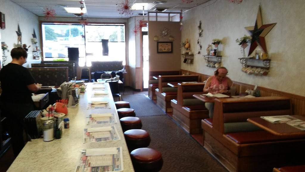 Cozy Kitchen | restaurant | 1338 3rd St, Stevens Point, WI 54481, USA | 7153448620 OR +1 715-344-8620