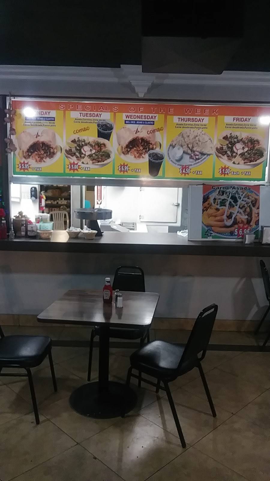 Ricos Tacos Antony | restaurant | 825 CA-18 Business, San Bernardino, CA 92405, USA | 9094439501 OR +1 909-443-9501