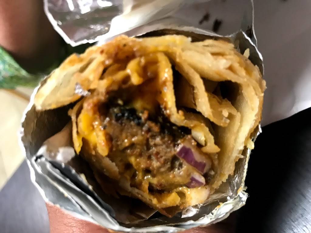 Karachi Kababeez | meal takeaway | 6700 Montevideo Rd, Mississauga, ON L5N 1V1, Canada | 9058139191 OR +1 905-813-9191