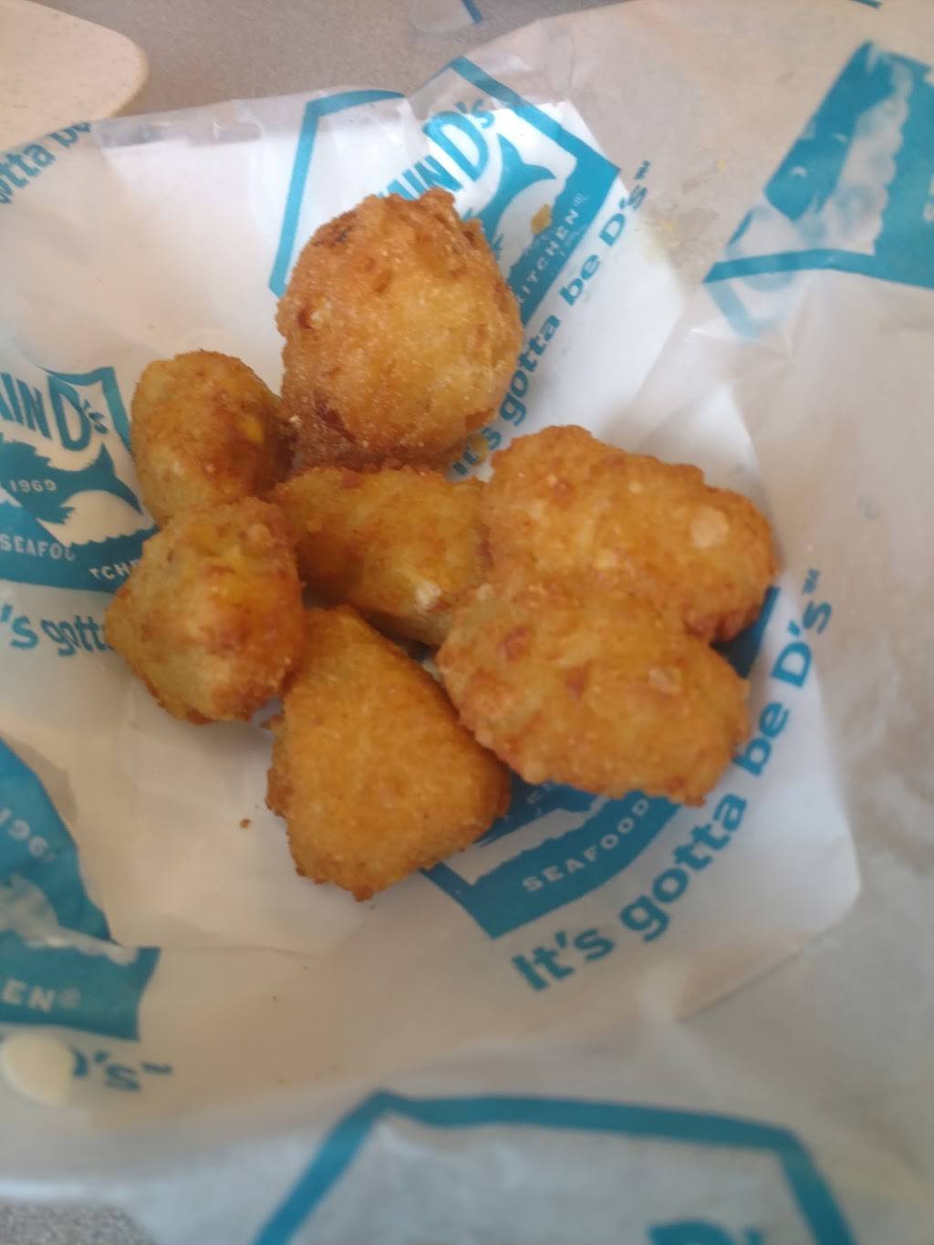 Captain Ds | restaurant | 4150 WV-34 ALT, Hurricane, WV 25526, USA | 3047578144 OR +1 304-757-8144