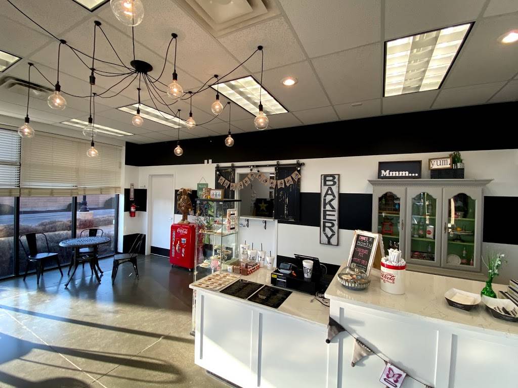 Twisted Sugar | restaurant | 250 E Crossroads Blvd, Saratoga Springs, UT 84045, USA | 3853527136 OR +1 385-352-7136