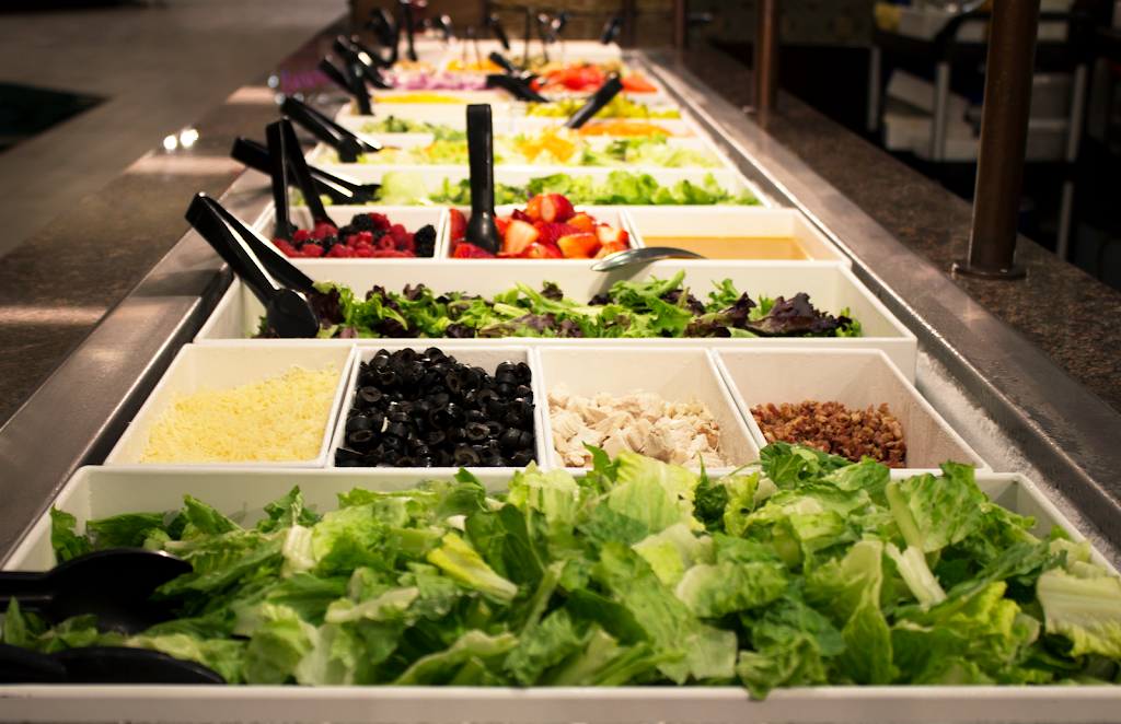 Roberts Buffet | restaurant | 3184 IA-22, Riverside, IA 52327, USA | 3196481234 OR +1 319-648-1234