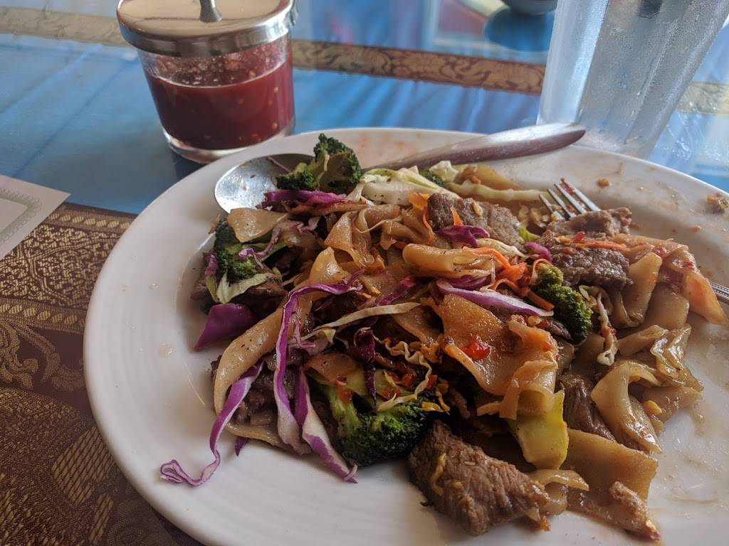 Chai Yo Thai Cuisine | restaurant | 10026 Roosevelt Rd, Westchester, IL 60154, USA | 7083456718 OR +1 708-345-6718