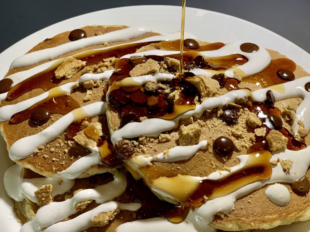 Eggsellent Cafe | restaurant | 1150 W Kiest Blvd #325, Dallas, TX 75224, USA | 2147580698 OR +1 214-758-0698