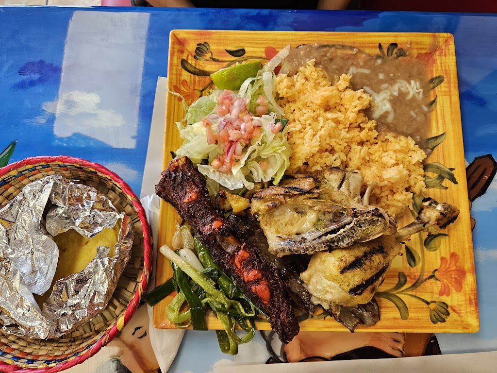 Vivaa Mexico | restaurant | 1031 Plainfield St, Johnston, RI 02919, USA | 4014158659 OR +1 401-415-8659