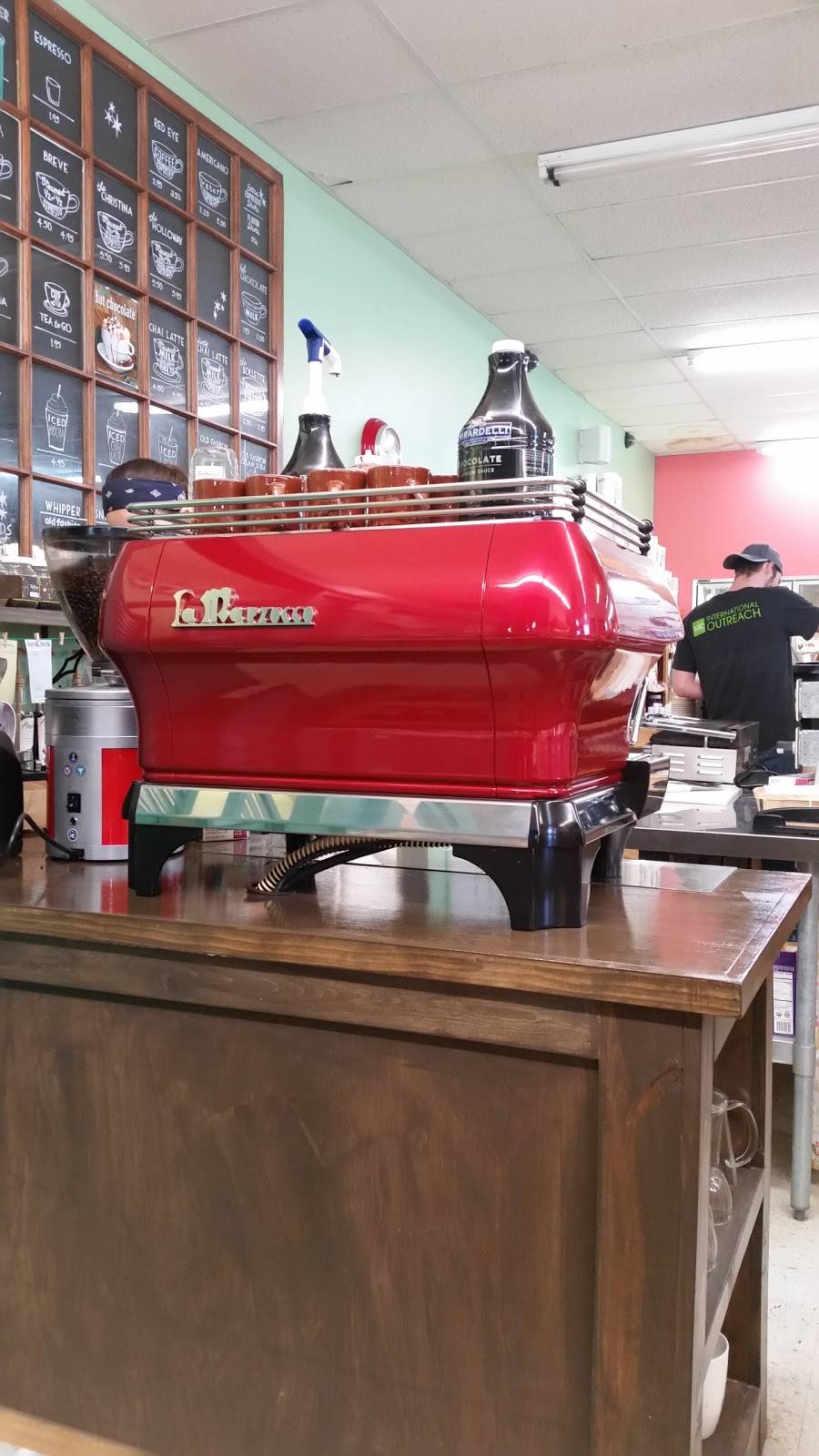 Natural Living & The Luncheonette | cafe | 727 Superior St, Antigo, WI 54409, USA | 7156235369 OR +1 715-623-5369