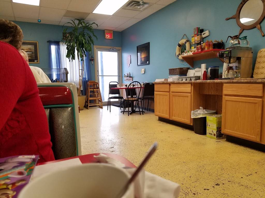 The Dive Restaurant & Bakery | restaurant | 620 E Colby St, Whitehall, MI 49461, USA | 2318942999 OR +1 231-894-2999