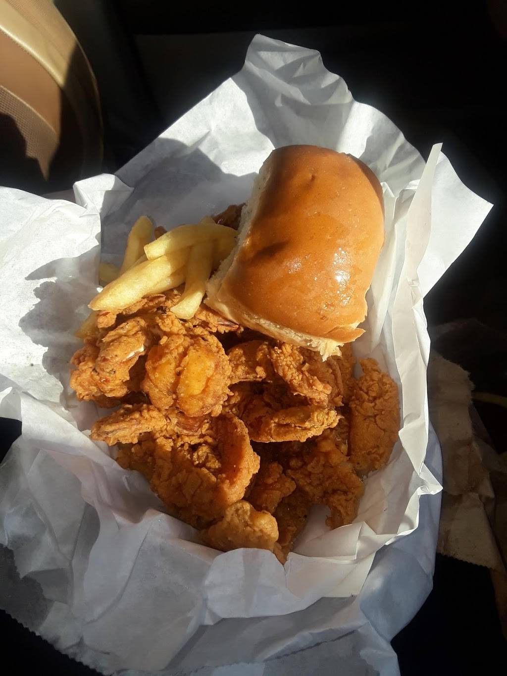 Louisiana Fried Chicken & Chinese Food | restaurant | 1950 Rosecrans Ave, Compton, CA 90220, USA | 3106382288 OR +1 310-638-2288