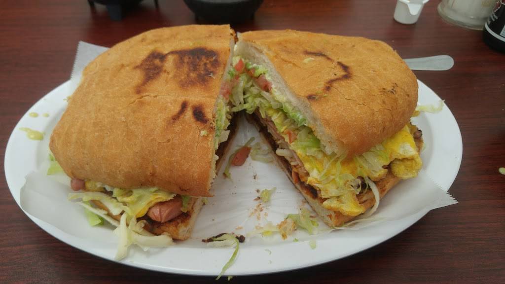 Yolis Tacos | restaurant | 2640 W Chicago Ave, Chicago, IL 60622, USA | 8728024544 OR +1 872-802-4544