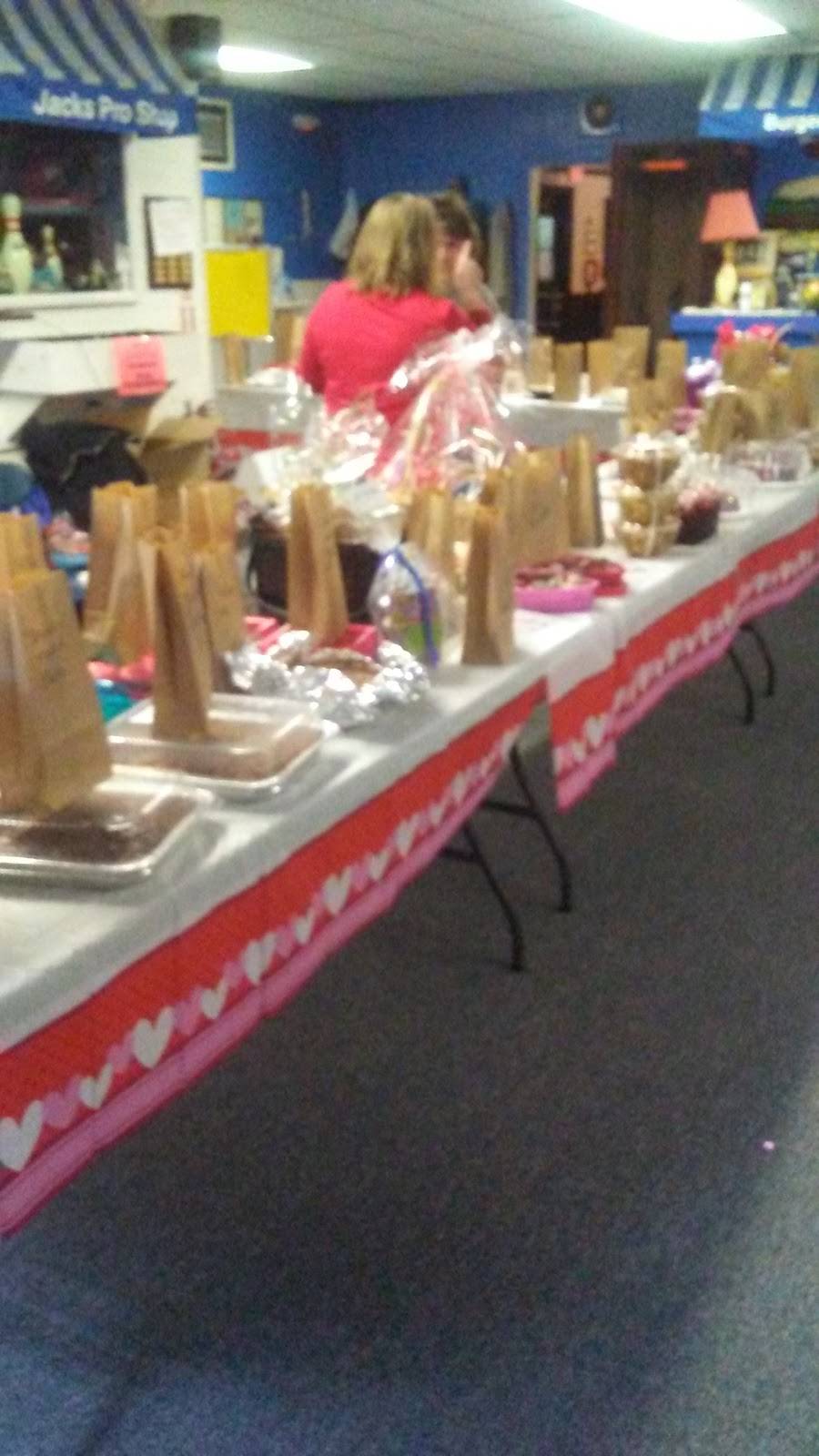 Barbecue Recreation | restaurant | 21303 NY-22, Hoosick Falls, NY 12090, USA | 5186865751 OR +1 518-686-5751