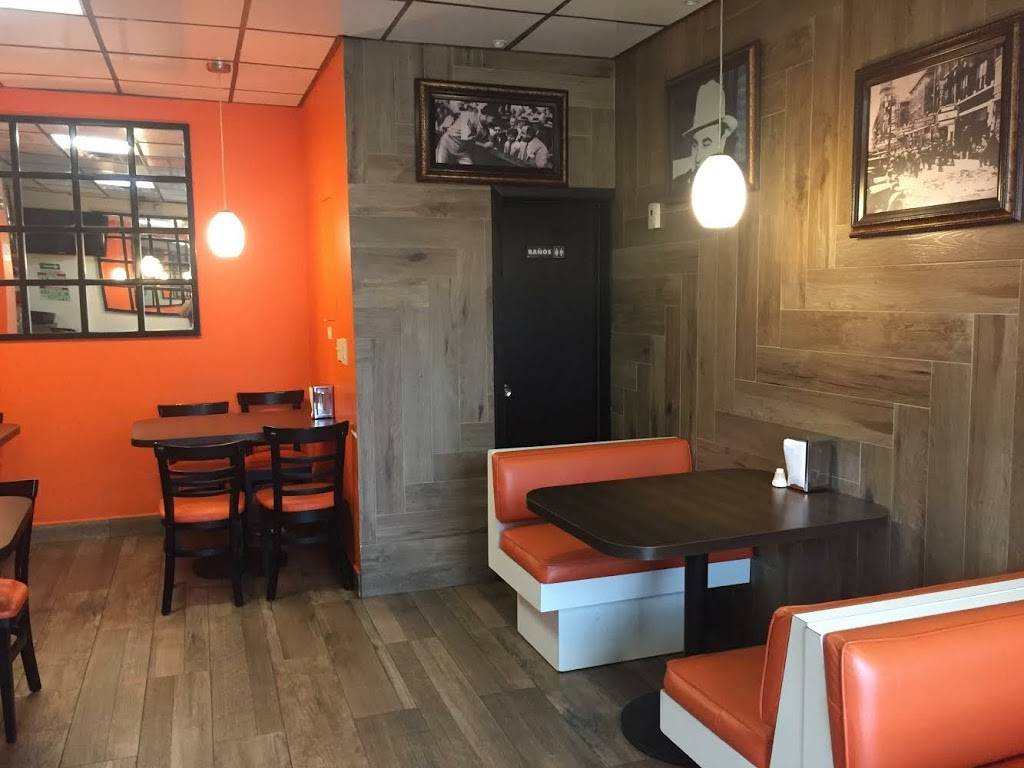 Restaurante Alcapone | restaurant | Av Constitución 414, Zona Centro, 22000 Tijuana, B.C., Mexico | 016646384540 OR +52 664 638 4540