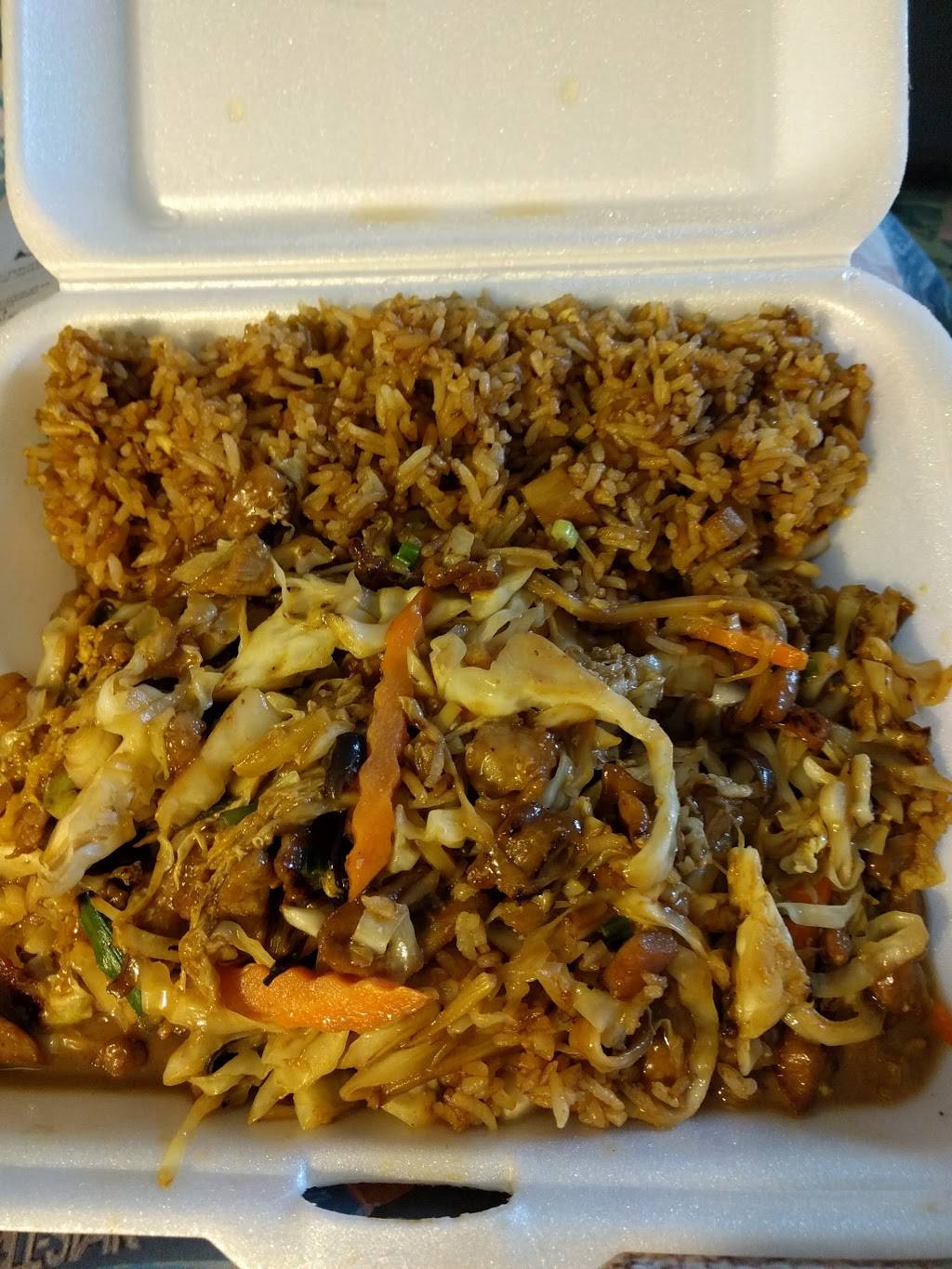 Dragon One Chinese Restaurant | restaurant | 868 Roosevelt Rd, Glen Ellyn, IL 60137, USA | 6309421689 OR +1 630-942-1689