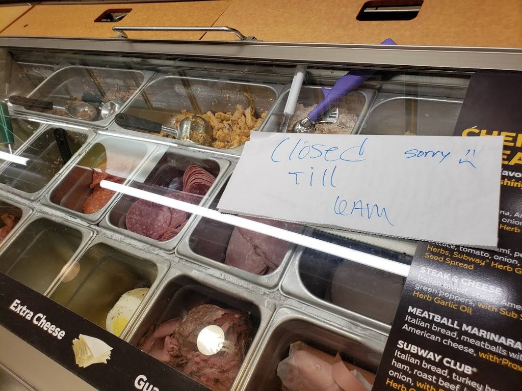 Subway Restaurants | restaurant | 14264 Valley Blvd, Fontana, CA 92335, USA | 9098540692 OR +1 909-854-0692