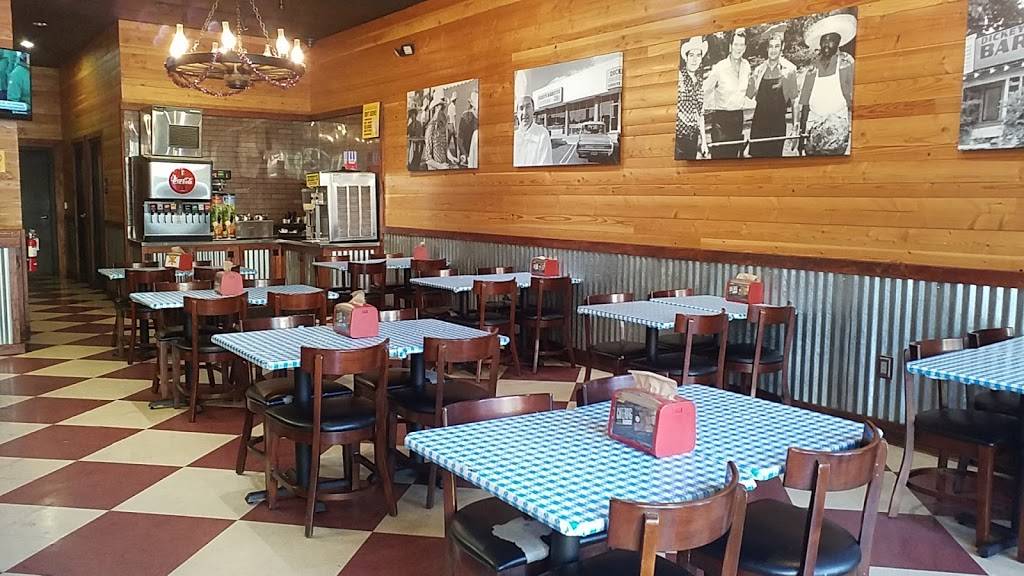Dickeys Barbecue Pit | restaurant | 3540 Riverside Plaza Dr, Riverside, CA 92506, USA | 9516839700 OR +1 951-683-9700