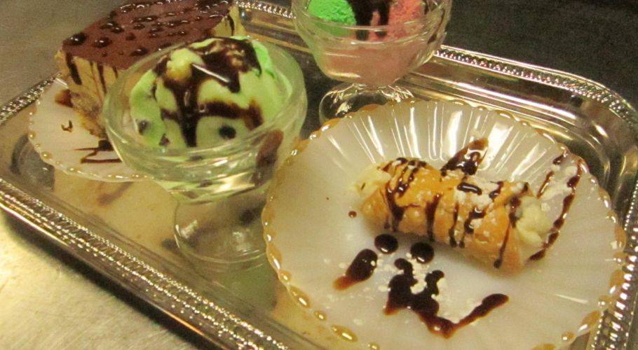 Vintage Italian Pizza | meal delivery | 3901 Grand Ave, Duluth, MN 55807, USA | 2186249090 OR +1 218-624-9090