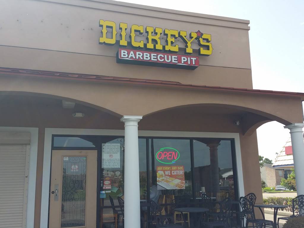 Dickeys Barbecue Pit | restaurant | 1109 Bay Area Blvd Ste B, Houston, TX 77058, USA | 2812867427 OR +1 281-286-7427
