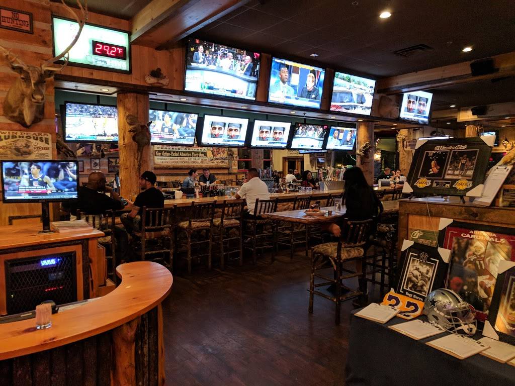 Twin Peaks Restaurant | restaurant | 2135 E Camelback Rd, Phoenix, AZ 85016, USA | 6029548946 OR +1 602-954-8946