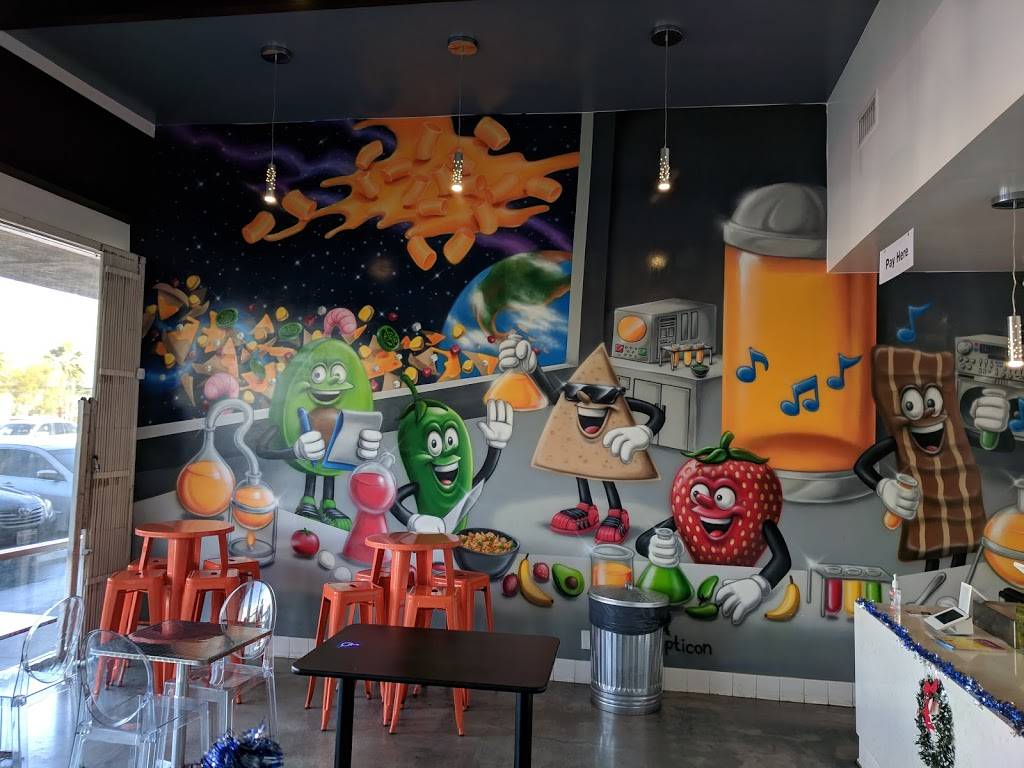 Nachos Lab | restaurant | 1322 Rosecrans Ave, Gardena, CA 90247, USA | 4243409387 OR +1 424-340-9387