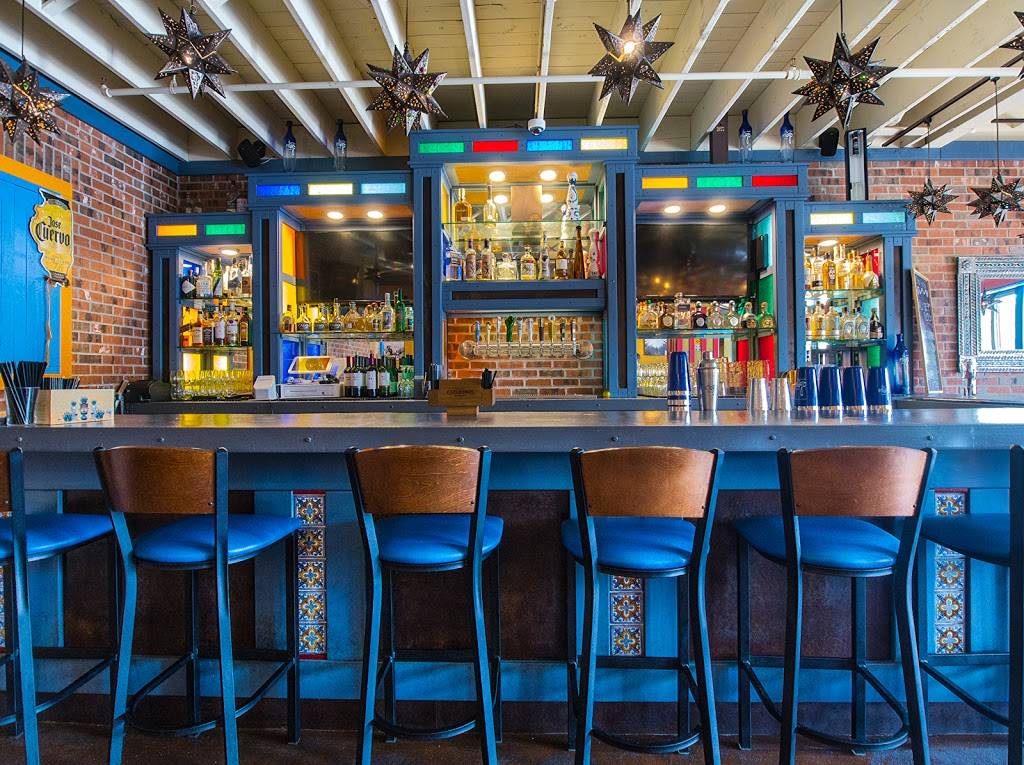 Mias Cantina | restaurant | 1012 Curtiss St, Downers Grove, IL 60515, USA | 6305418176 OR +1 630-541-8176