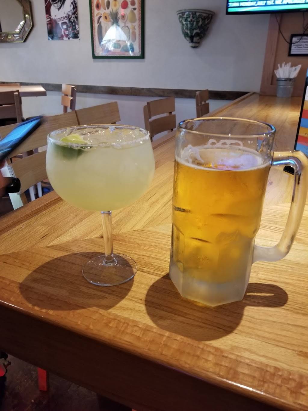 El Chico Cafe | restaurant | Sooner Fashion Mall, 3439 W Main St, Norman, OK 73072, USA | 4053602146 OR +1 405-360-2146