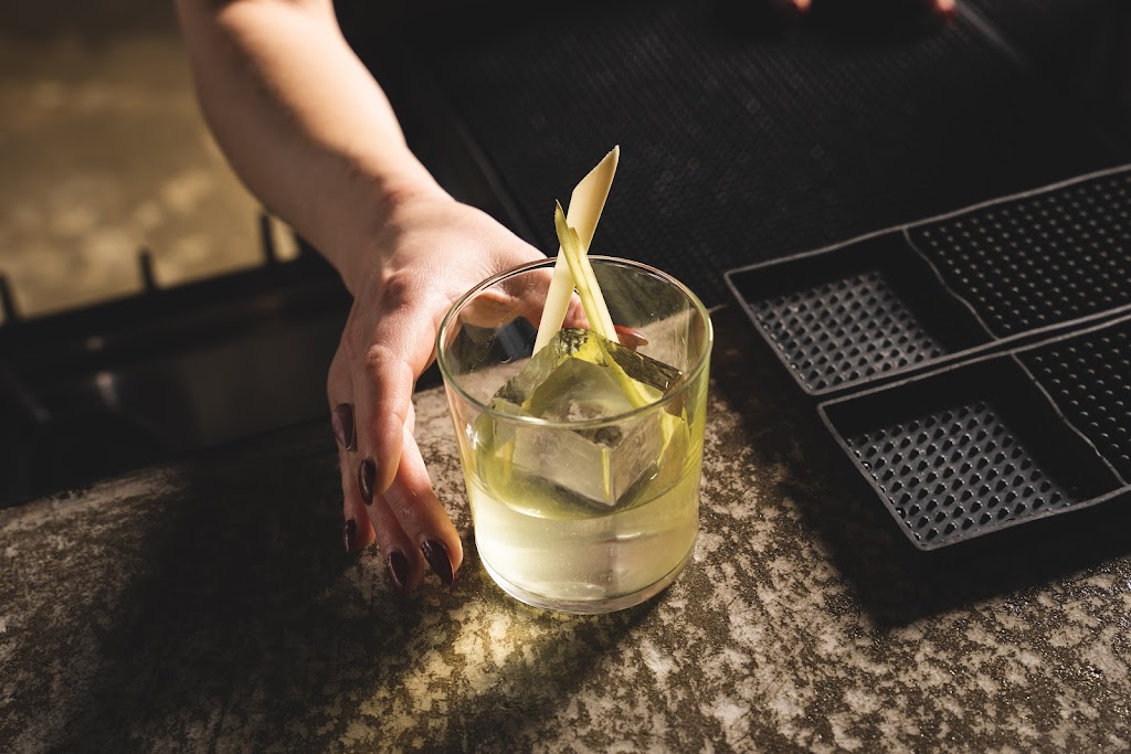 Hoxton Manor | restaurant | 3131 University Ave, San Diego, CA 92104, USA | 6192305017 OR +1 619-230-5017