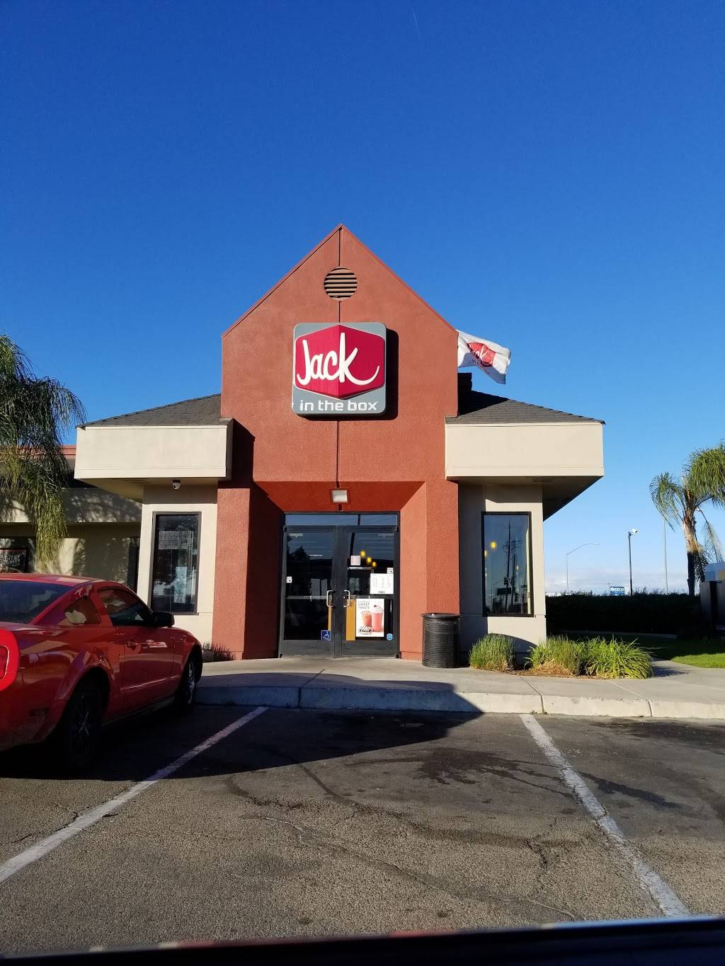 Jack in the Box | restaurant | 1167 N Clovis Ave, Fresno, CA 93727, USA | 5594532871 OR +1 559-453-2871
