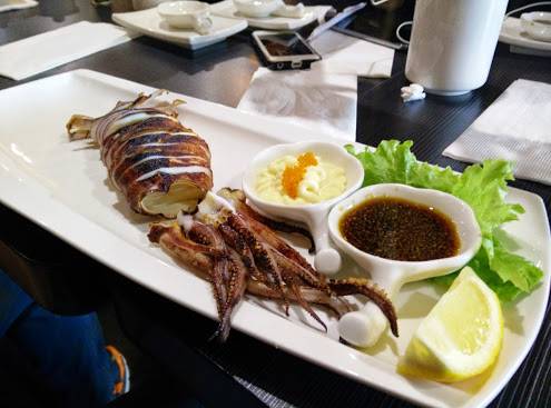 SushiRaw | restaurant | 4435 Mission St, San Francisco, CA 94112, USA | 4153339288 OR +1 415-333-9288