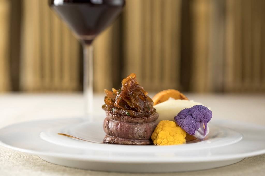 Chez Philippe | restaurant | 2638, 149 Union Ave #4, Memphis, TN 38103, USA | 9015294188 OR +1 901-529-4188