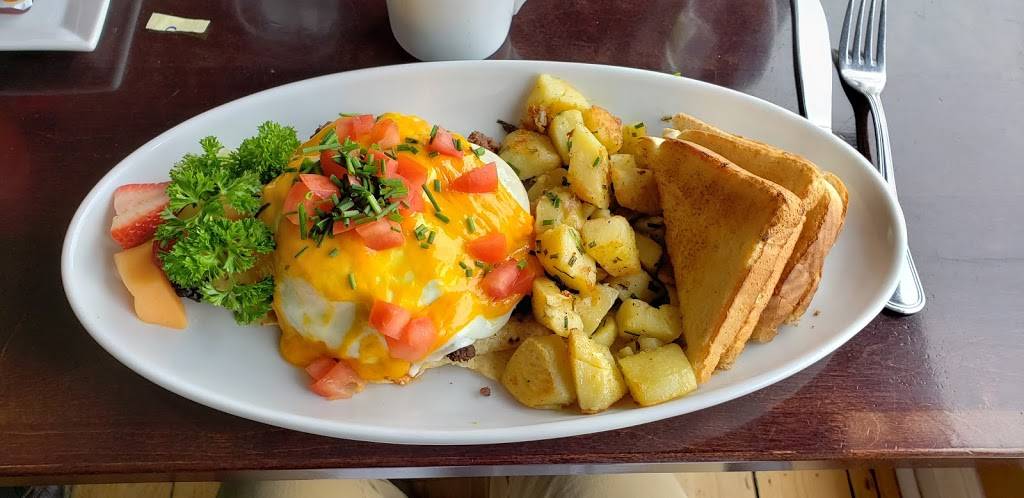 Schofields Bistro | restaurant | 243 Main St, Port Dover, ON N0A 1N0, Canada | 5195833400 OR +1 519-583-3400