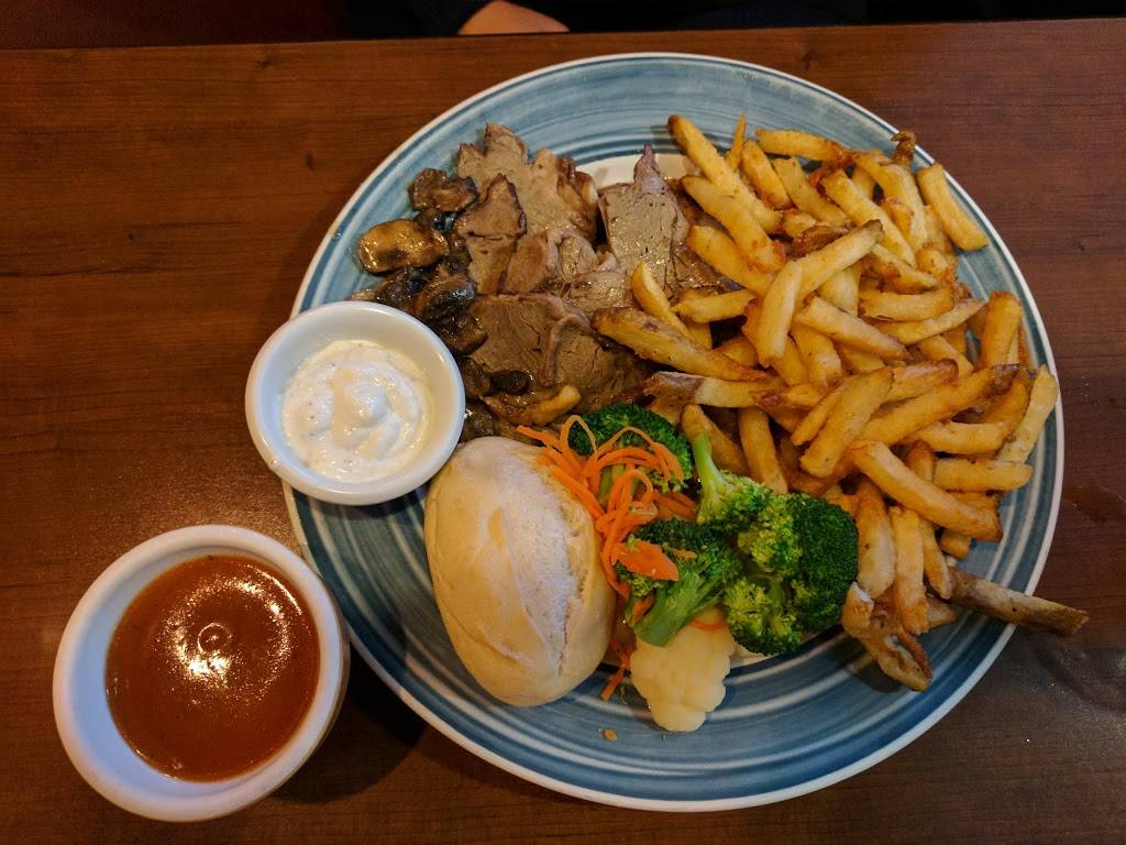 Swiss Chalet | restaurant | 4211 Yonge St, Toronto, ON M2P 2A9, Canada | 4162231170 OR +1 416-223-1170