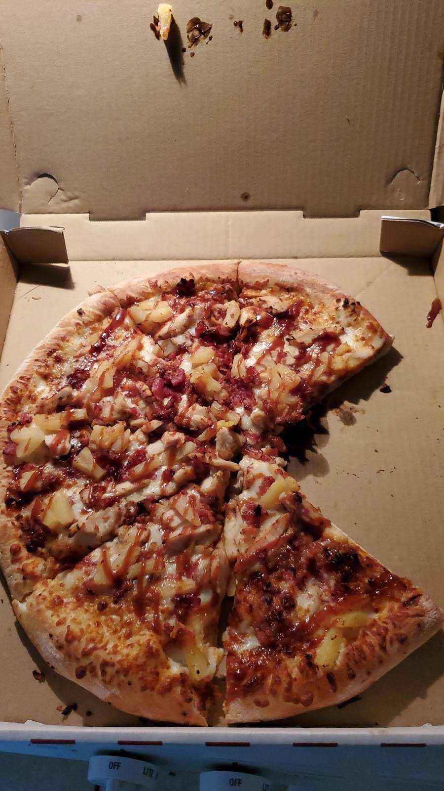 Pizza Fuego | restaurant | 1530 W 6th St, Corona, CA 92882, USA | 9513726000 OR +1 951-372-6000