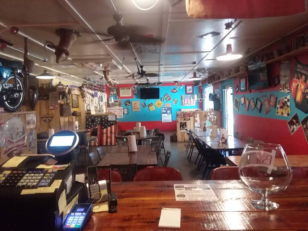 Hillbillys Wing Shack | restaurant | 26280 TN-69, Adamsville, TN 38310, USA | 7316322222 OR +1 731-632-2222