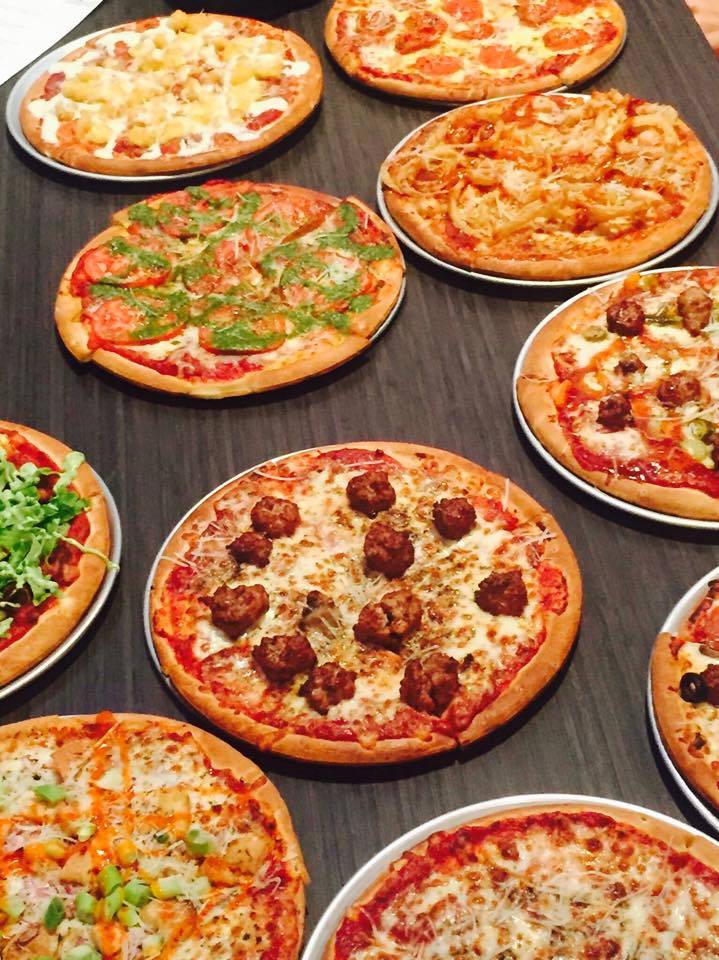 The Double U | restaurant | 620 University Ave, Madison, WI 53715, USA | 6086160758 OR +1 608-616-0758