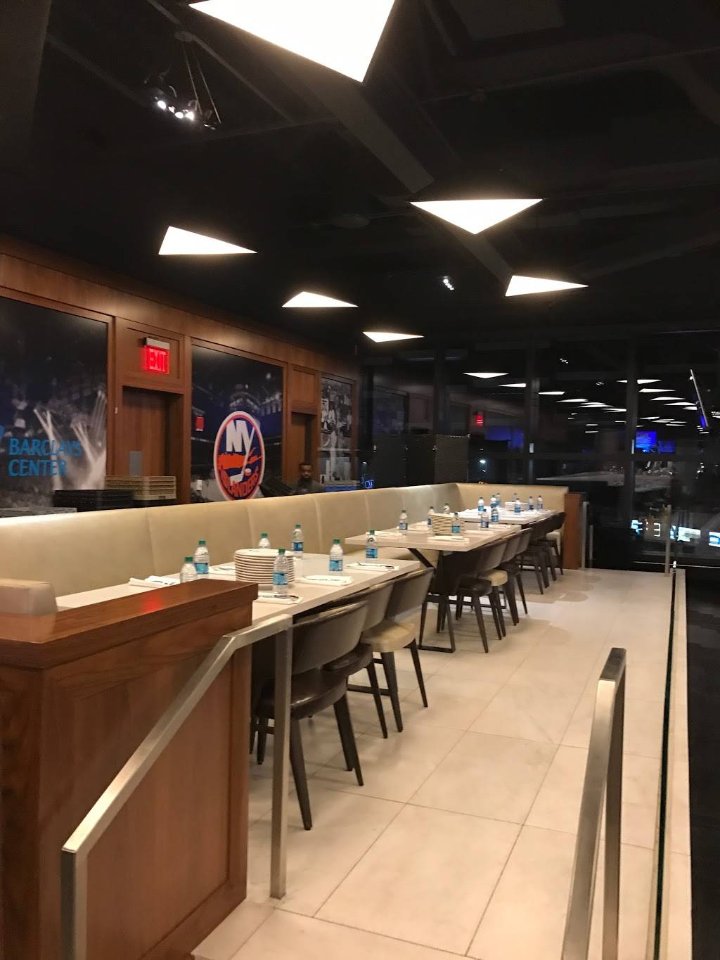 40/40 Club | restaurant | 620 Atlantic Ave, Brooklyn, NY 11217, USA | 9176186340 OR +1 917-618-6340