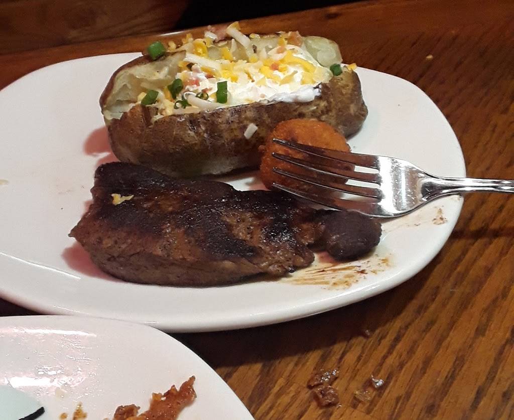 Outback Steakhouse | restaurant | 530 N Mountain Ave, Upland, CA 91786, USA | 9099311050 OR +1 909-931-1050