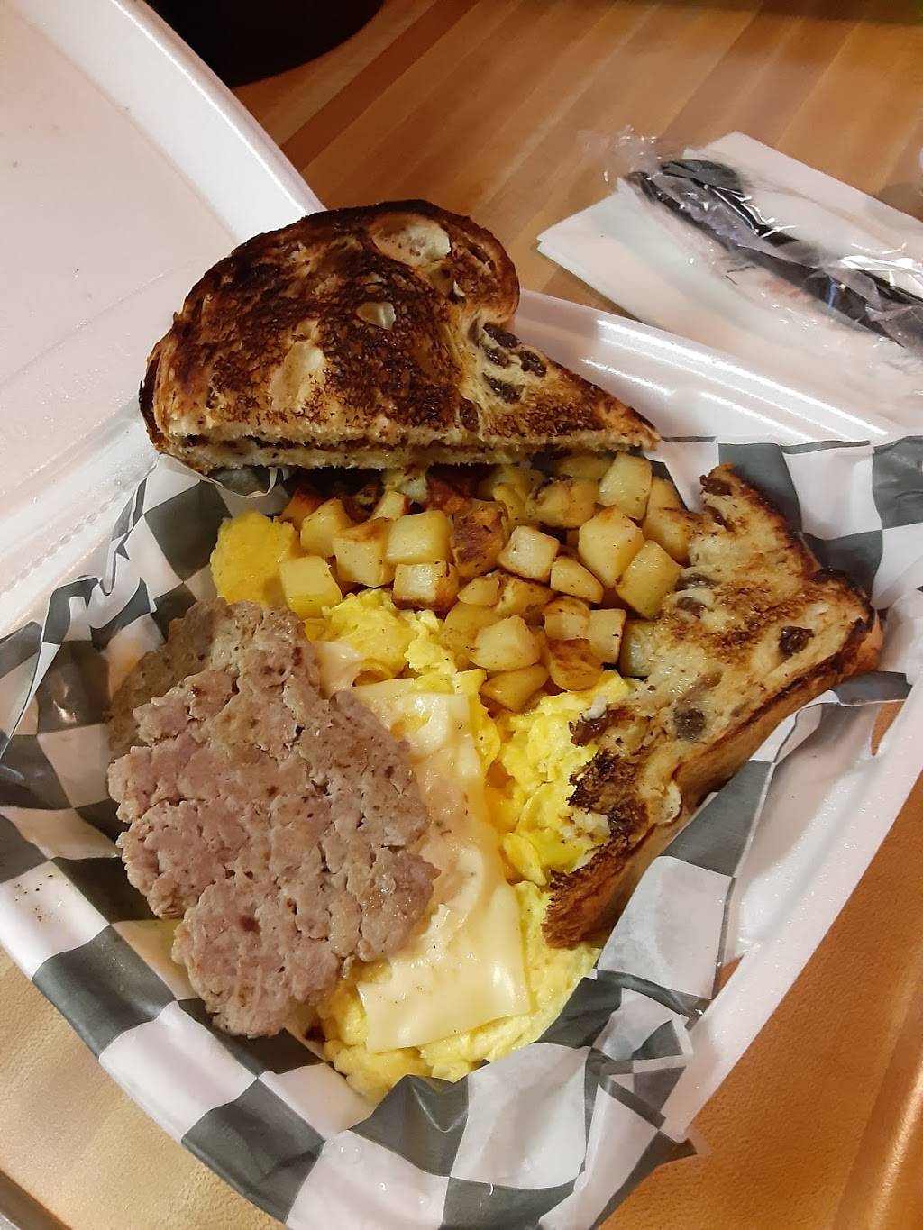 Ham N Eggers Diner | restaurant | 1025 Lebanon Rd A, West Mifflin, PA 15122, USA | 4122053579 OR +1 412-205-3579