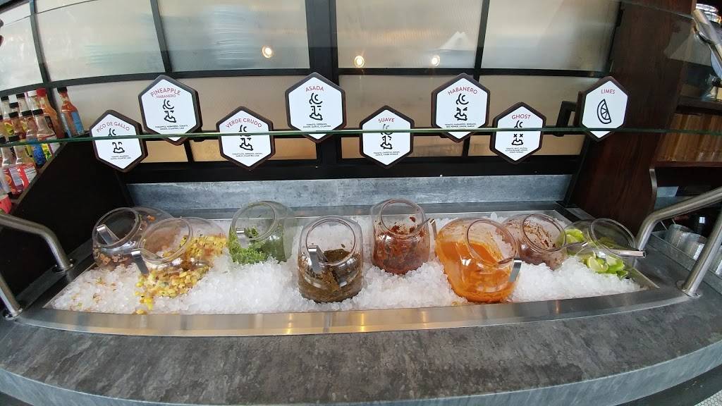 Wilbur Mexicana | restaurant | 552 King St W, Toronto, ON M5V 1M3, Canada | 4167921878 OR +1 416-792-1878