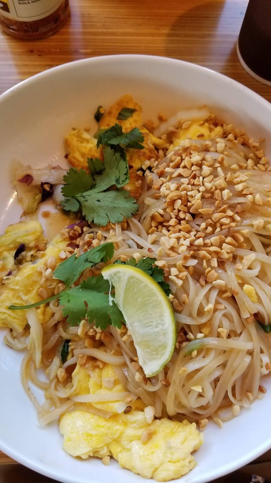 Noodles and Company | restaurant | 1209 W Dundee Rd, Buffalo Grove, IL 60089, USA | 8474839925 OR +1 847-483-9925