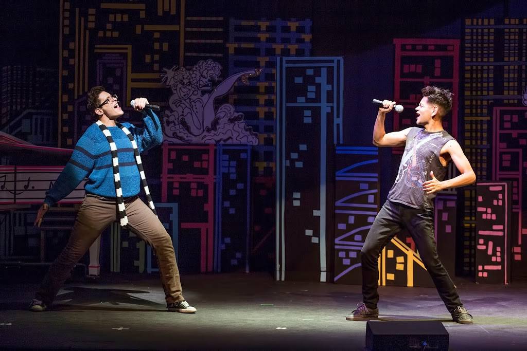 Stars Theatre Restaurant | restaurant | 1931 Chester Ave, Bakersfield, CA 93301, USA | 6613256100 OR +1 661-325-6100