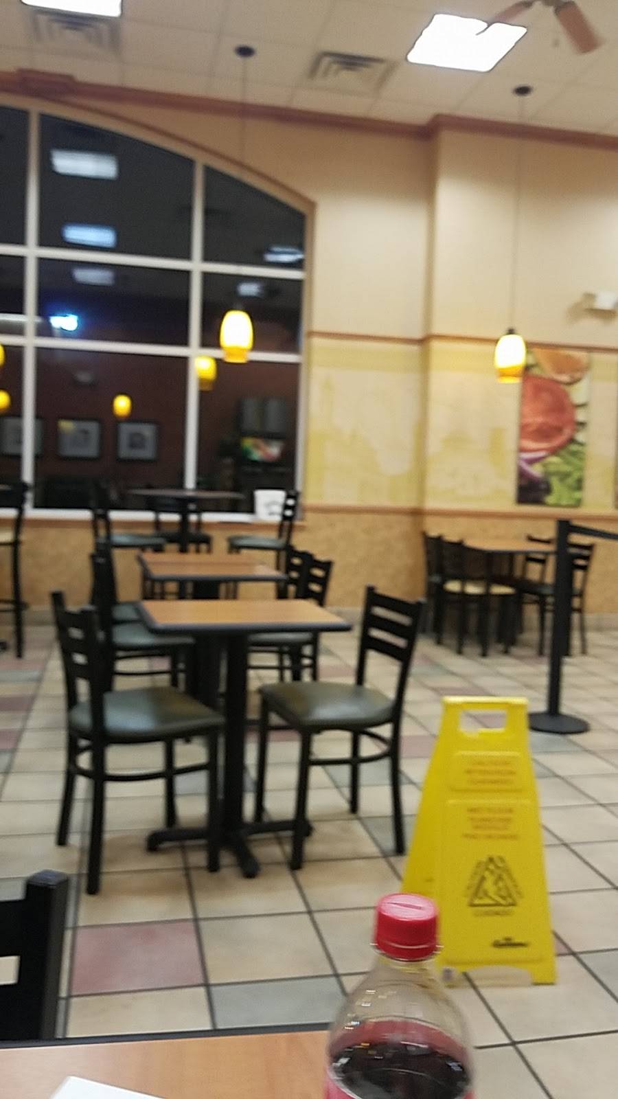 Subway | restaurant | 14904 Pearl Rd, Strongsville, OH 44136, USA | 4405723585 OR +1 440-572-3585