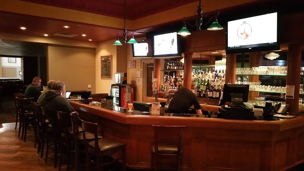 Boulevard Grill | restaurant | 200 McDonald Dr, Lawrence, KS 66044, USA | 7858417077 OR +1 785-841-7077