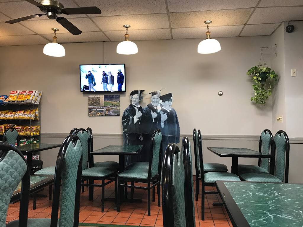 Norfolk Town Pizza | restaurant | 158 Main St, Norfolk, MA 02056, USA | 5085285355 OR +1 508-528-5355