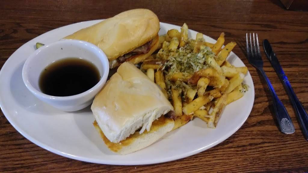 Roccos Bar & Grill | restaurant | 546 Market St, Colusa, CA 95932, USA | 5304588646 OR +1 530-458-8646