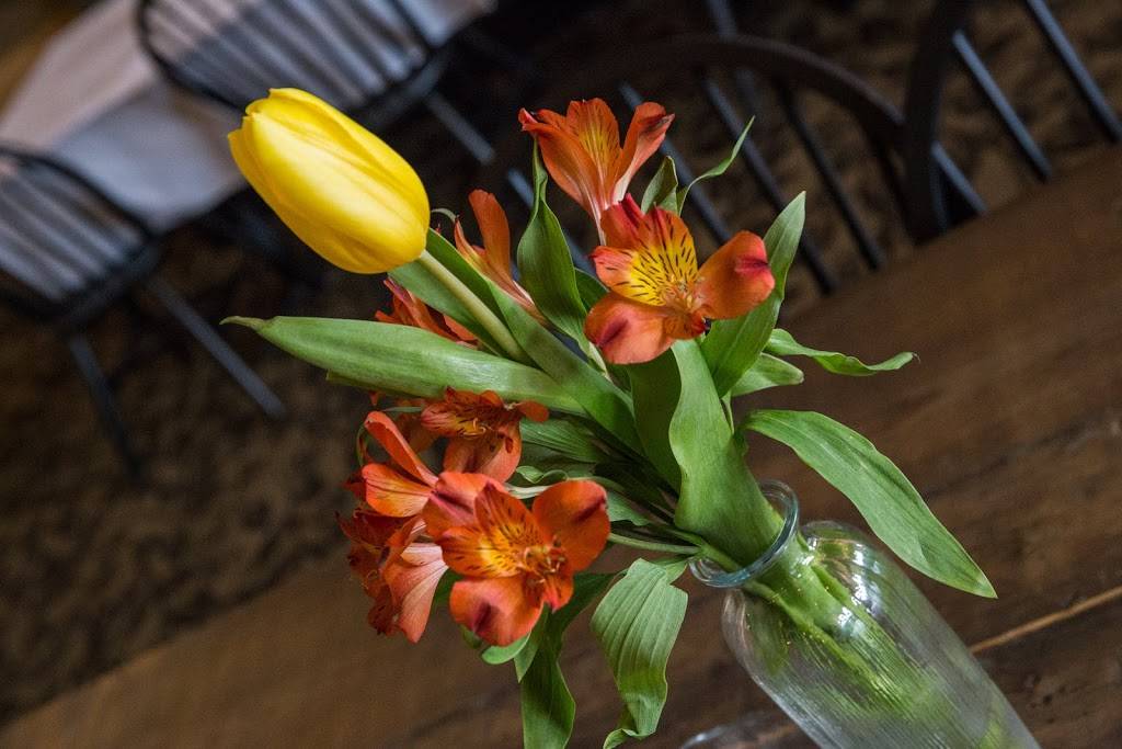 The Maine Table | restaurant | 700 Main St, South Portland, ME 04106, USA | 2077746151 OR +1 207-774-6151